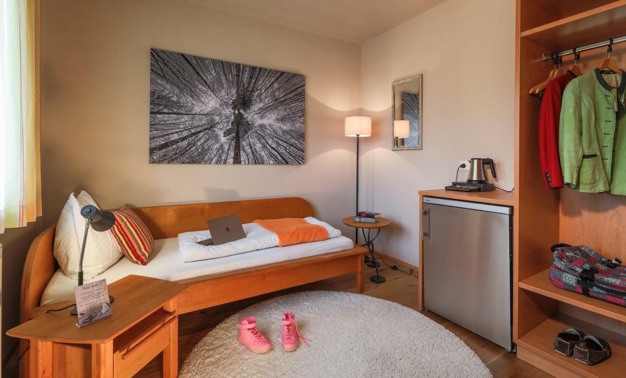 Landgasthof Zur Linde Laaben エクステリア 写真